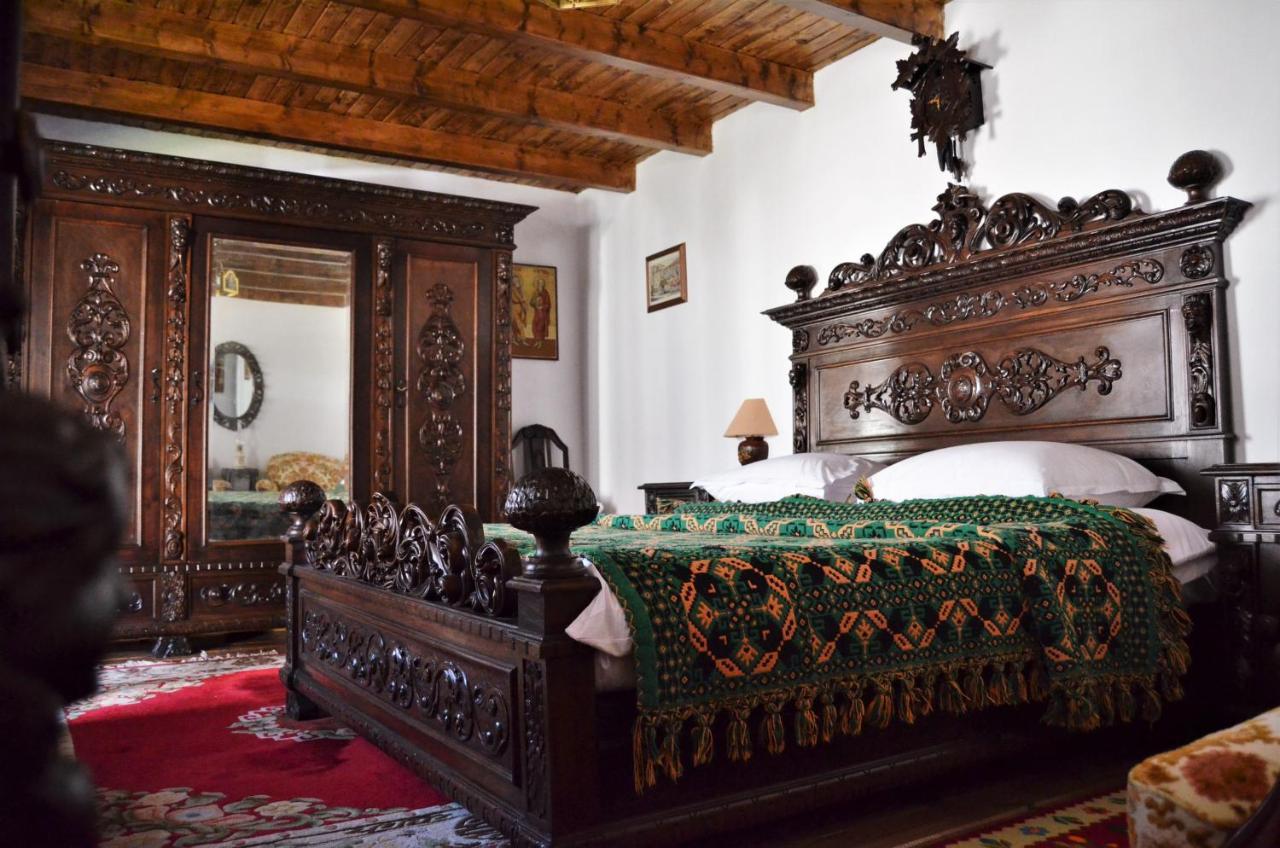 Casa Veche