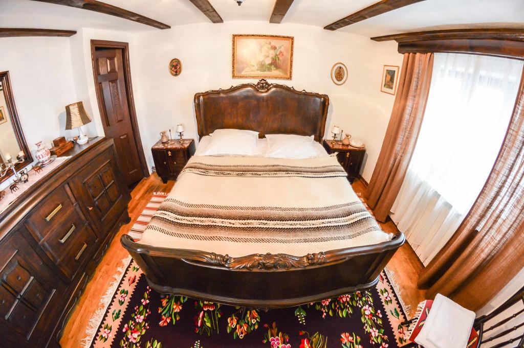 Guest house Casa Veche 3*
