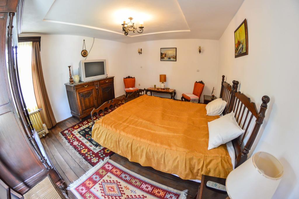 Casa Veche Guest house 3*